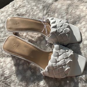 White H&M kitten heels Size 7 Never worn